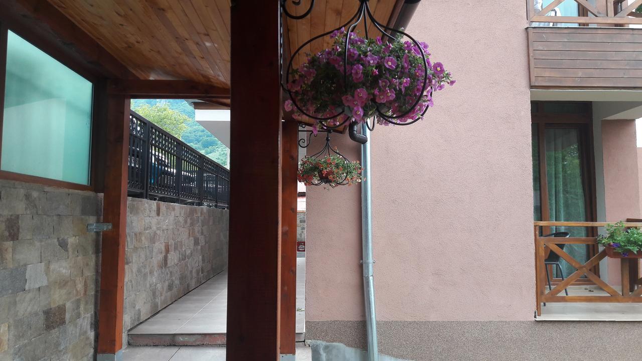 Lakata Guest House Zaszele Kültér fotó