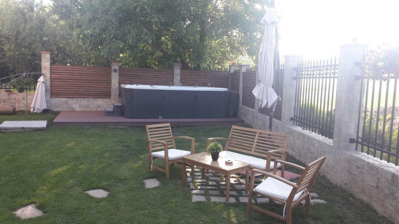 Lakata Guest House Zaszele Kültér fotó