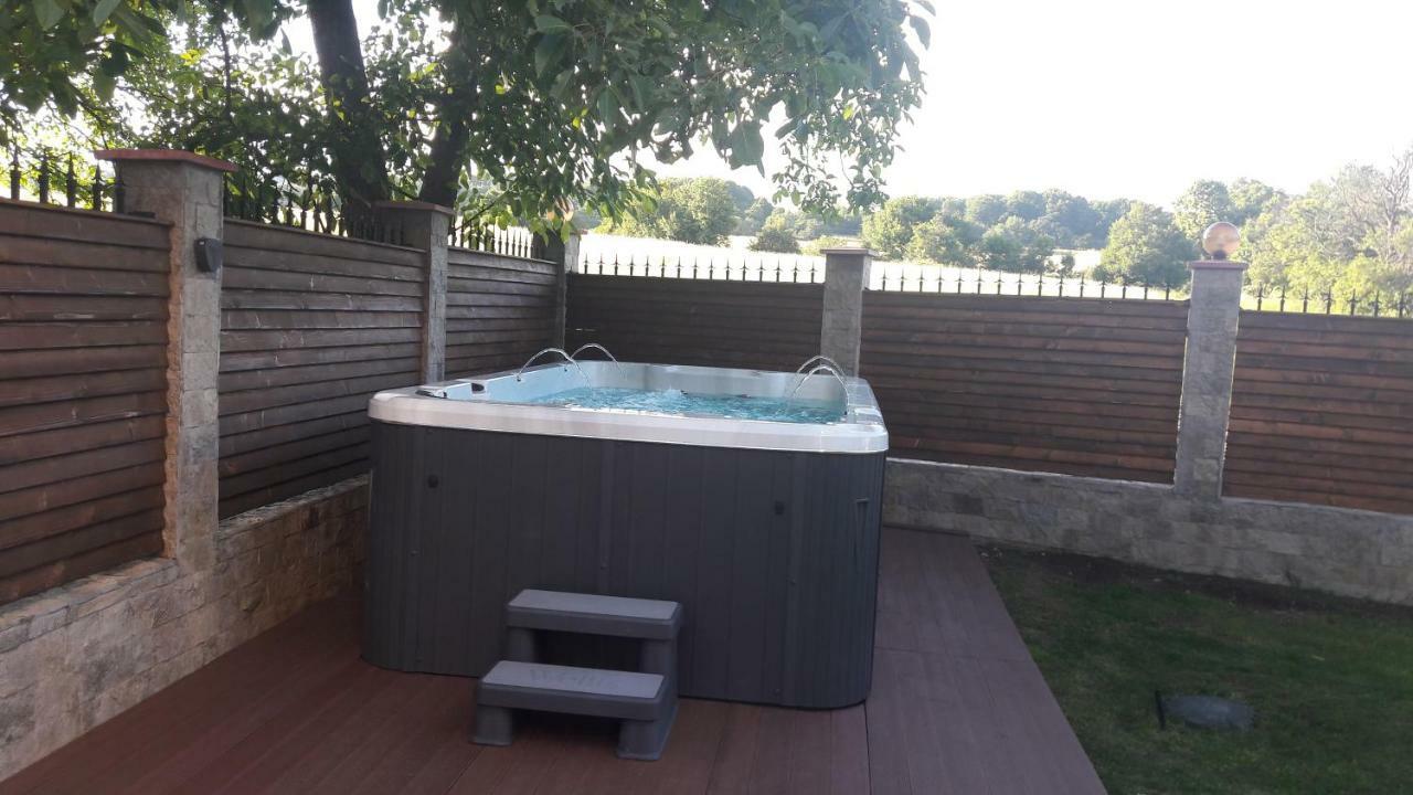 Lakata Guest House Zaszele Kültér fotó